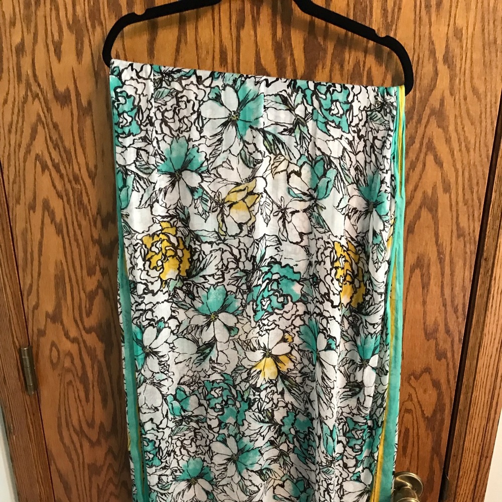 The Limited‎ Floral Print Scarf